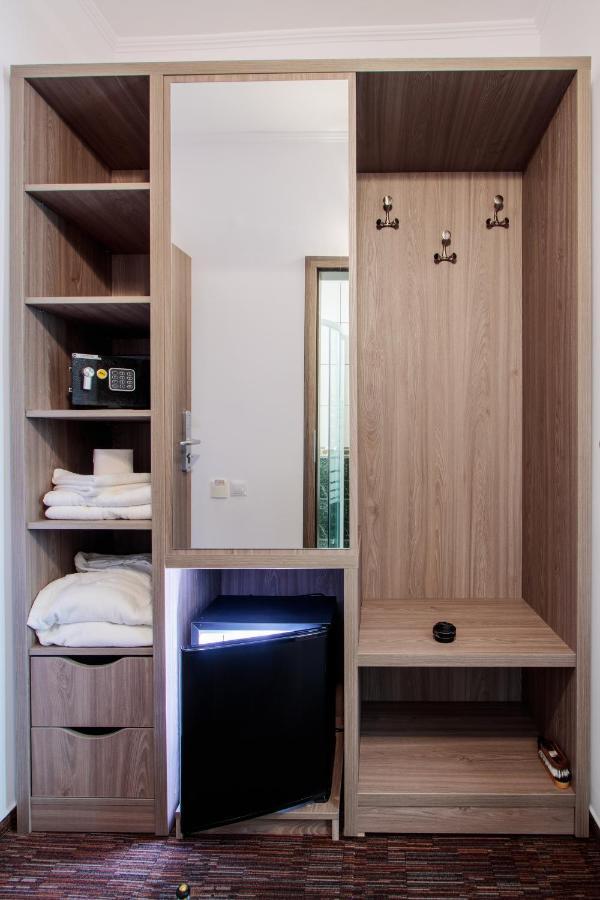 Hotel Orizont Călimăneşti Екстериор снимка