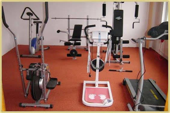 Hotel Orizont Călimăneşti Екстериор снимка